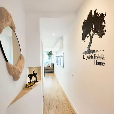 La Quinta Fratela Apartament