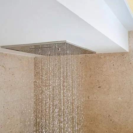 La Quinta Fratela Apartament *